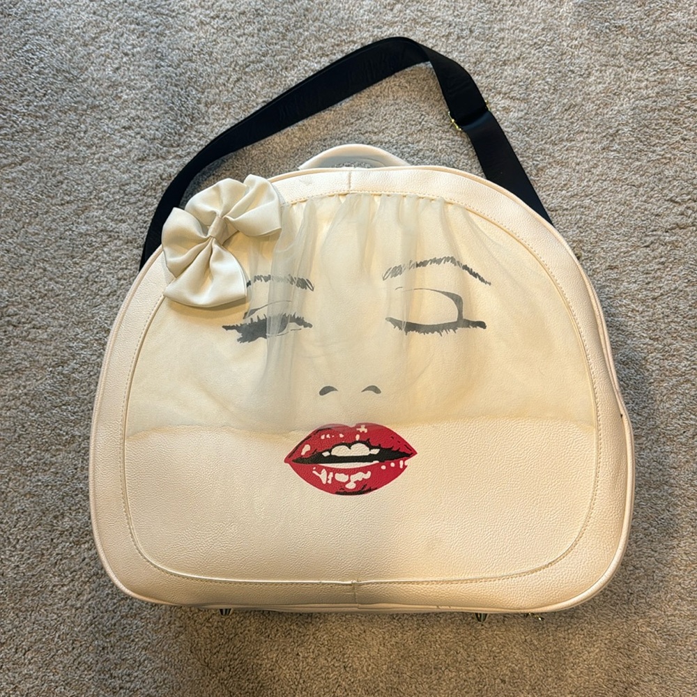 Betsy Johnson, Bridal Travel Bag
